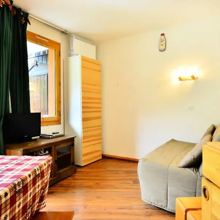 Apartment Les Pentes - Pour 2 Personnes Mae-9704